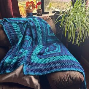 💙New Crochet Throw Blanket